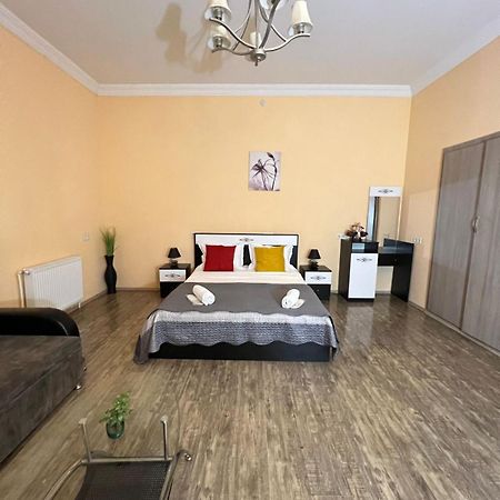 Sayat Nova Apartments Tbilisi Eksteriør billede